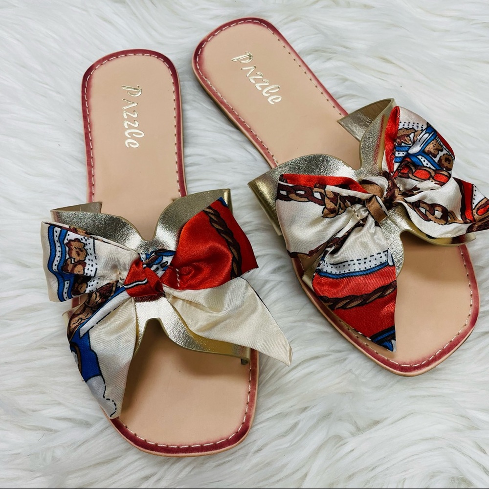 Gold satin bow sandal - Picture 5 of 8